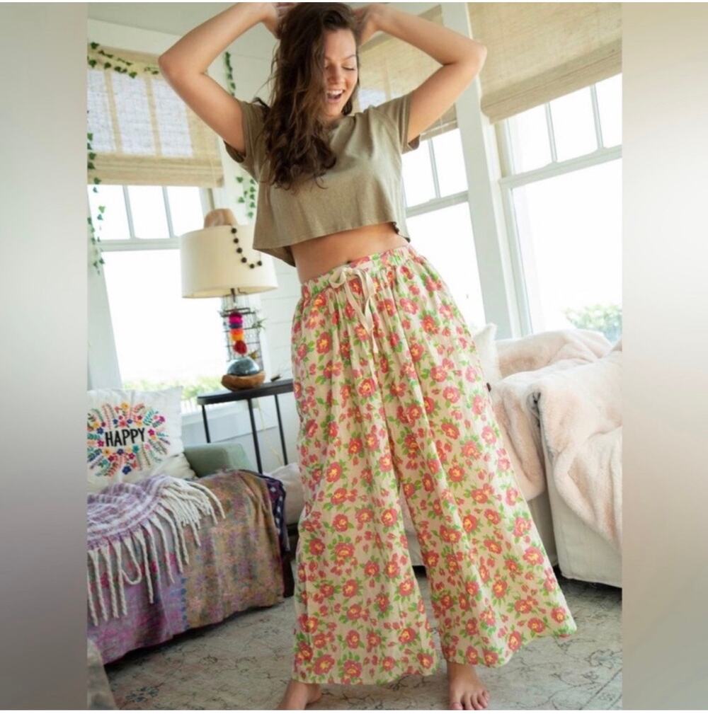 Natural Life Pants Womens Medium Tan Floral Lola Wide Leg Lounge Bohemian Flower
